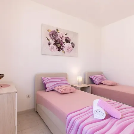 Apartment Oleander Punat